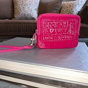 Coach POPPY Wristlet